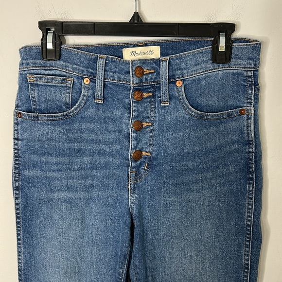 Madewell 10” High Rise Skinny Jeans in Dewitt Wash - Picture 4 of 11